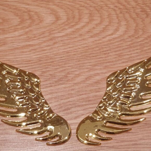 New Pair of Gold Metal Angel Wing Emblems - Picture 8 of 9